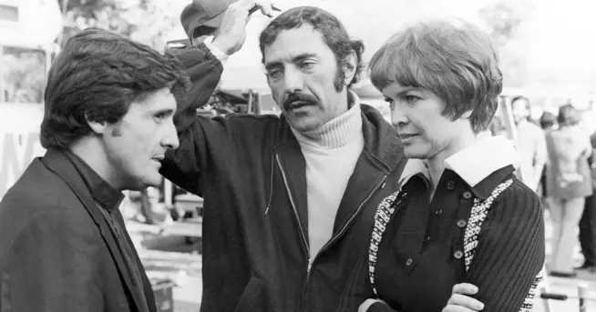 William Peter Blatty è morto a 89 anni William Peter Blatty sul set de L'esorcista
