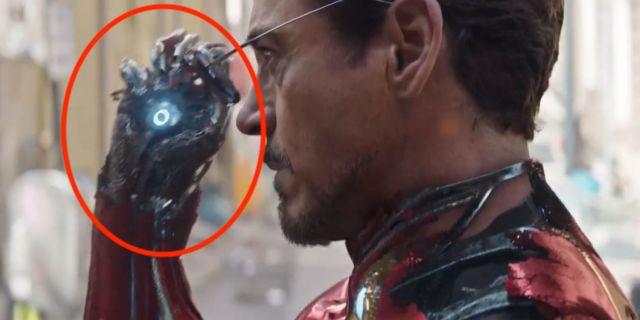 Tony Stark in Infinity War Tony Stark indossa l'armatura in Infinity War
