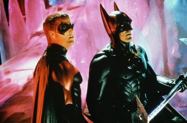 Il film Batman & Robin Batman e Robin in una scena di Batman & Robin di Joel Schumacher