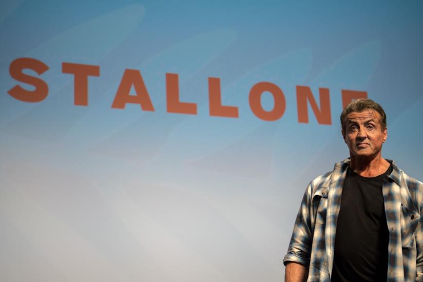 Sylvester Stallone ha nuove idee su come riportare Rocky al cinema e anche in TV L'attore Sylvester Stallone
