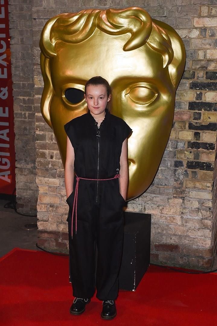 Bella Ramsey, attrice ammirata in Game of Thrones Bella Ramsey in posa per i fotografi