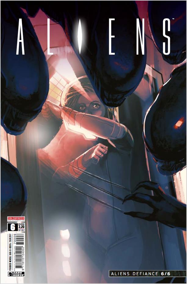 Cover di Aliens #6 Cover di Aliens #6 con Zula minacciata dagli alieni