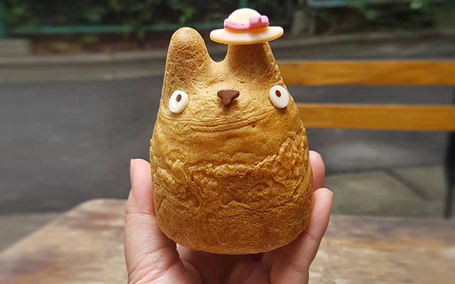 La pasticceria dedicata a Totoro e alle sue adorabili creazioni Bigne a forma di Totoro