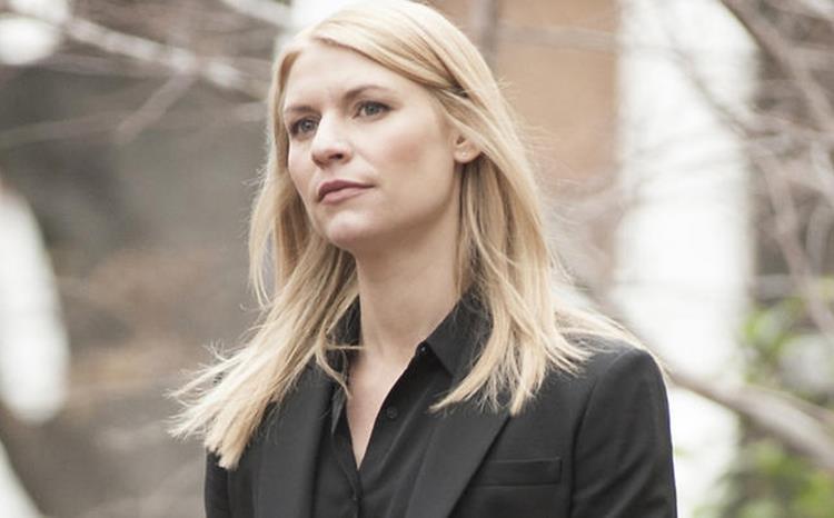 Homeland chiude all'ottava stagione Claire Danes è Carrie in un'immagine di Homeland