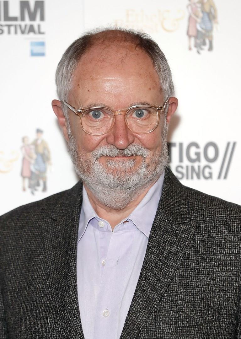 Jim Broadbent sarà un maestro in GoT 7 Jim Broadbent ad una prima