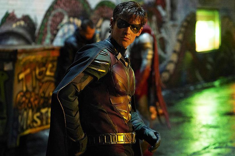 Titans, muore un membro della troupe sul set dello show Still dalla prima stagione di Titans