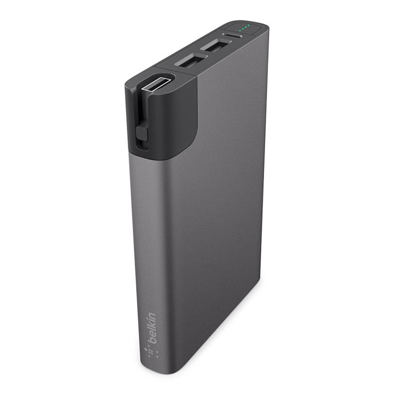 Il Power RockStar 10000 di Belkin è munito di un sistema magnetico per la gestione dei cavi Immagine stampa del Power RockStar 10000 di Belkin