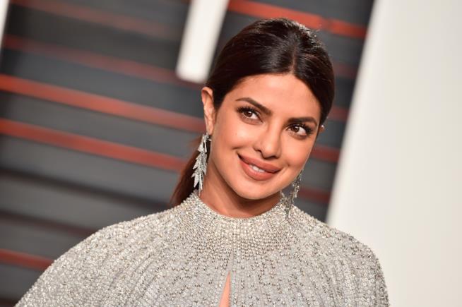 Priyanka Chopra parla del ruolo di cattiva in Baywatch Priyanka Chopra al party di Vanity Fair