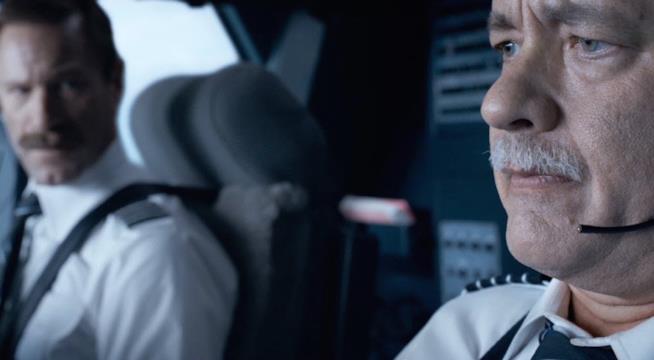 Tom Hanks è il comandante Sullenberger nel nuovo film di Clint Eastwood Tom Hanks in una scena di Sully