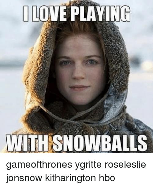 Ygritte e le palle di neve A Ygritte piace giocare con le palle di neve