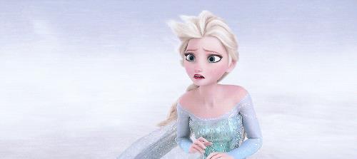 Elsa di Frozen La Regina Elsa persa nella neve