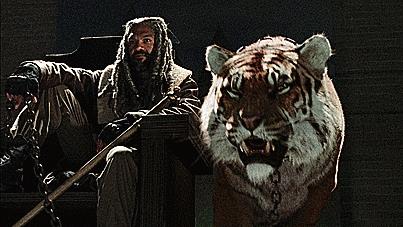 Shiva e la CGI Shiva nel trailer di TWD 7