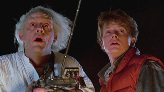 Ritorno al Futuro 4 non si farà, ma esistono sketch e sequel non ufficiali Doc Brown e Marty in Ritorno al Futuro