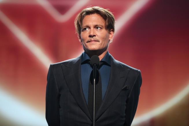 Johnny Depp ha ringraziato il pubblico ai People's Choice Awards Johnny Depp ai People's Choice Awards