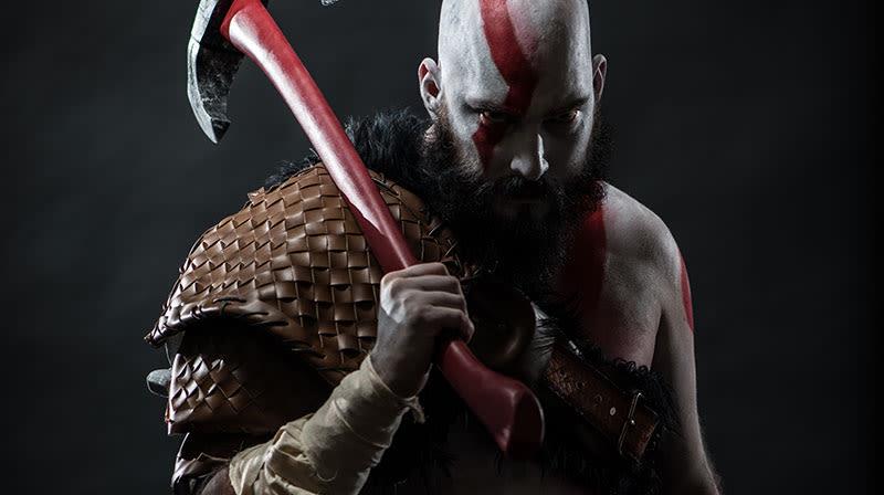 La grafica di God of War su PS4 è spettacolare, lo prova un video Uno splendido cosplay di Kratos