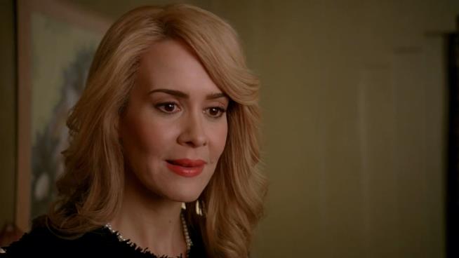 Sarah Paulson in American Horror Story: Hotel Sara Paulson è Billie Dean Howard