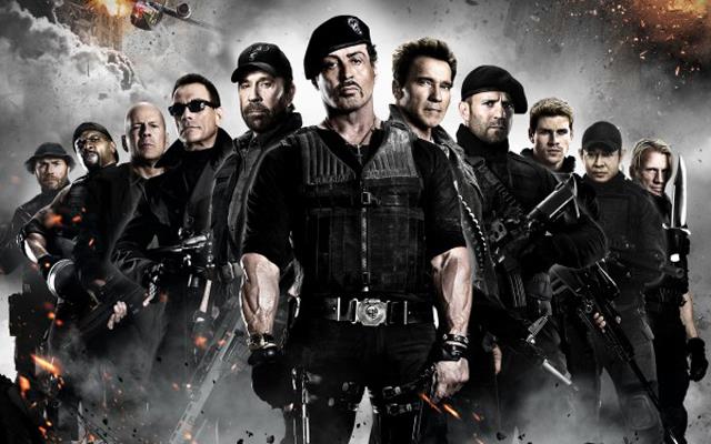 Dopo la conferma di uno spin-off dedicato a Lee Christmas (Jason Statham) dalla serie I Mercenari, in arrivo anche la Graphic Novel ufficiale In foto il cast della saga de I Mercenari
