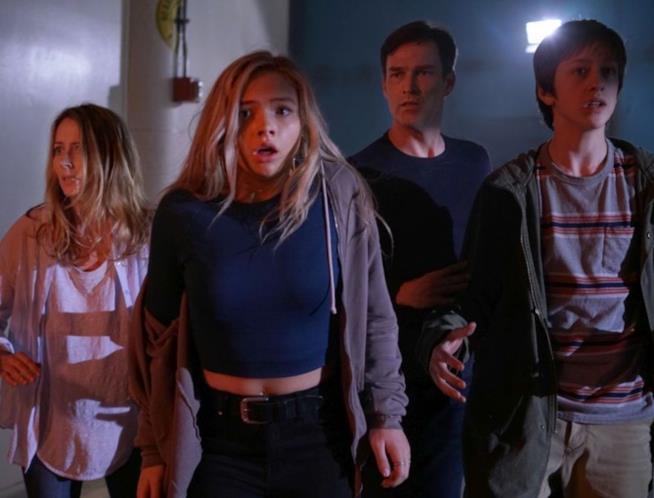 Marvel rilascia un nuovo poster dedicato alla serie The Gifted I protagonisti in una foto dal serial.