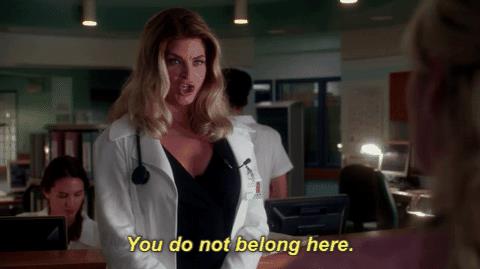 Kirstie Alley in Scream Queens 2 Kirstie Alley nel ruolo della dottoressa Ingrid Hoffel in Scream Queens 2