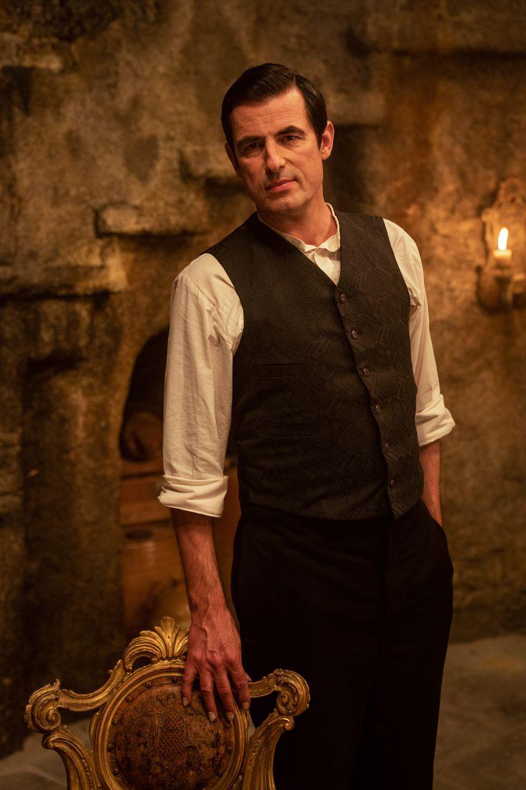 Dracula: Claes Bang nella miniserie BBC Dracula: Claes Bang nella miniserie BBC
