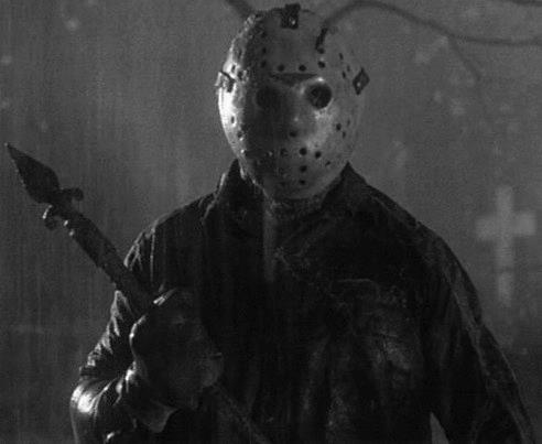 Venerdì 13 una scena dal film Jason Voorhees in una scena di Venerdì 13