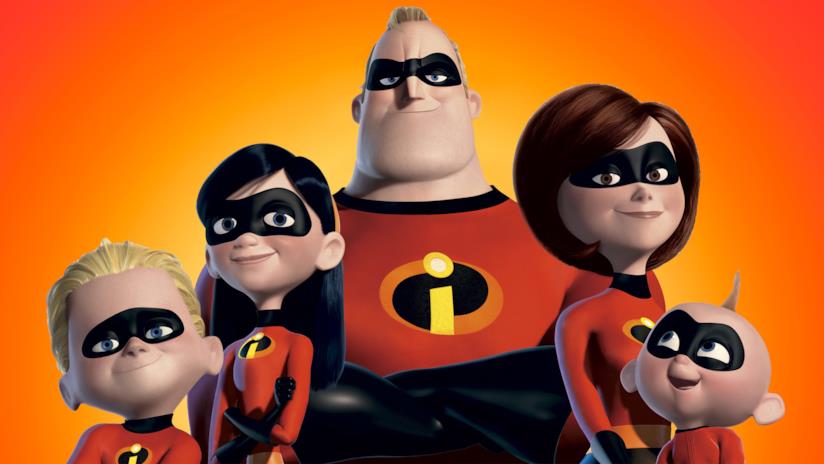 Gli Incredibili 2, la recensione del sequel supereroistico Pixar diretto da Brad Bird Gli incredibili: la famiglia al completo