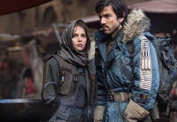 Le prime recensioni di Rogue One sono super Rogue One, fioccano le prime reazioni a caldo