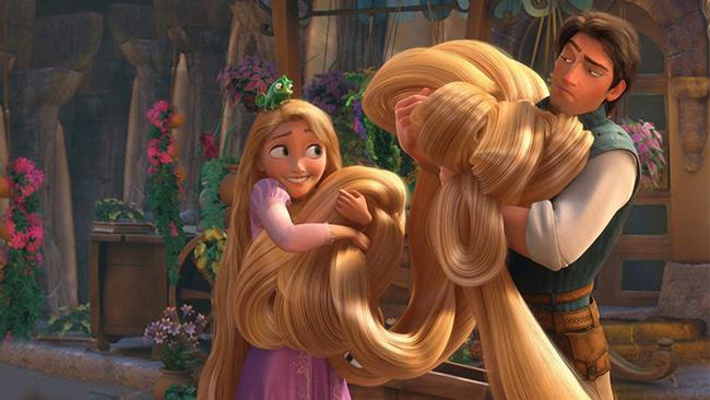 Rapunzel Rapunzel ed Eugene che le regge i capelli