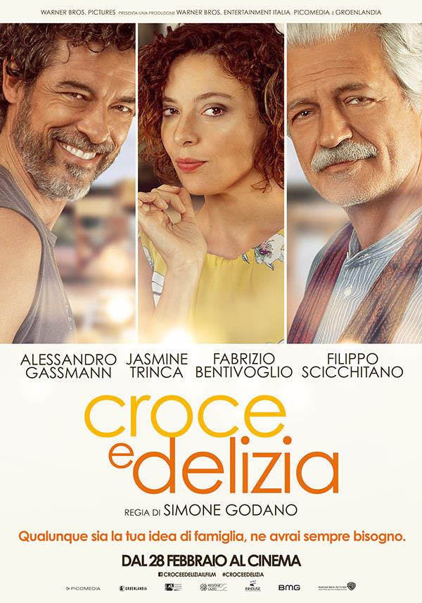 Il poster ufficiale della commedia Croce e delizia, con Fabrizio Bentivoglio e Alessandro Gassman La locandina del film Croce e delizia