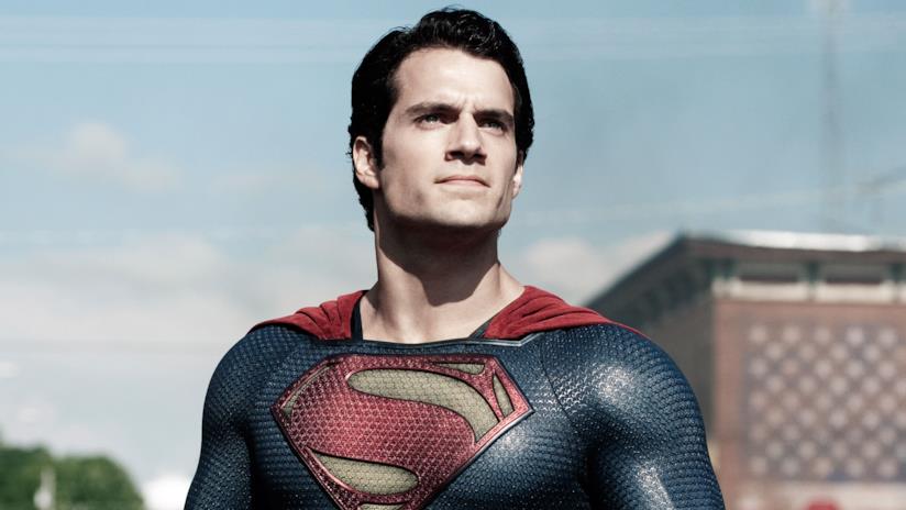 Man of Steel 2, il regista Matthew Vaughn non è più coinvolto nel progetto del sequel de L'uomo d'acciaio Henry Cavill in una scena de L'uomo d'acciaio