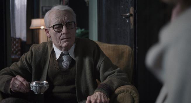 Tilda Swinton conferma il suo doppio ruolo in Suspiria di Luca Guadagnino Un'irriconoscibile Tilda Swinton in versione uomo di 82 anni in Suspiria