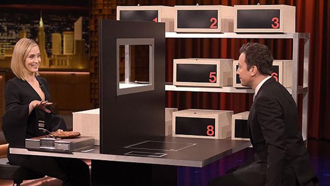 Emily Blunt e Jimmy Fallon Emily Blunt ospite da Jimmy Fallon