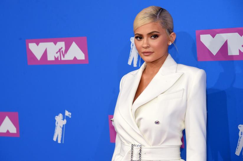 Instagram: la foto di un uovo supera il record di like di un post di Kylie Jenner Kylie Jenner