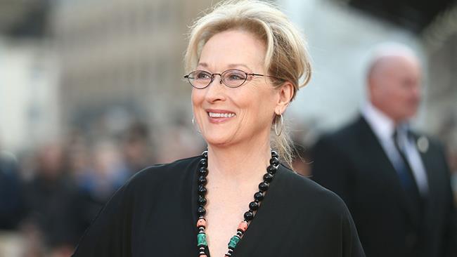 Meryl Streep potrebbe affiancare Emily Blunt nel sequel di Mary Poppins Meryl Streep insieme a Emily Blunt nel sequel di Mary Poppins