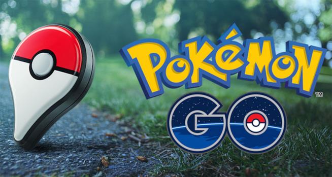 Pokémon GO, 100 nuovi Pokémon e tantissime novità con l'aggiornamento di dicembre? Il sensore Plus campeggia accanto al logo di Pokémon GO