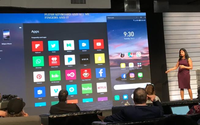 Windows 10 consentirà il mirroring completo degli smartphone Android su PC Shilpa Ranganathan presenta Your Phone all'evento Microsoft