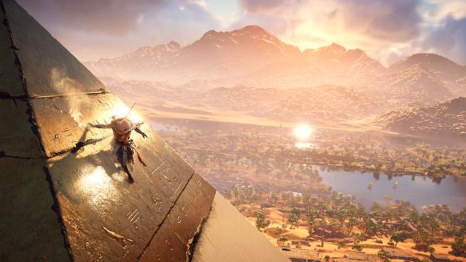 Assassin's Creed Origins, primi dettagli per il DLC Gli Occulti Bayek scala una piramide in Assassin's Creed Origins