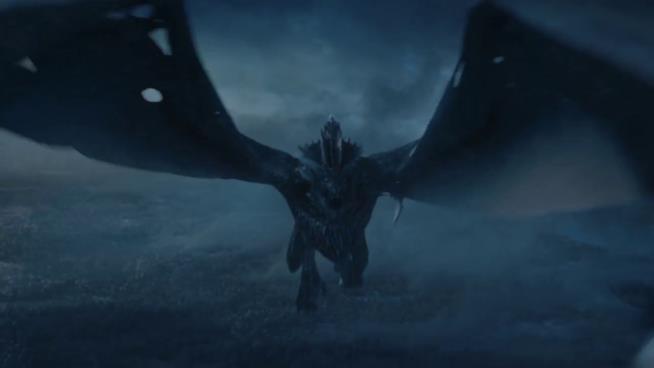 Il Re della Notte in sella a Viserion. Cosa potrà fermarli? Un'immagine di Game of Thrones