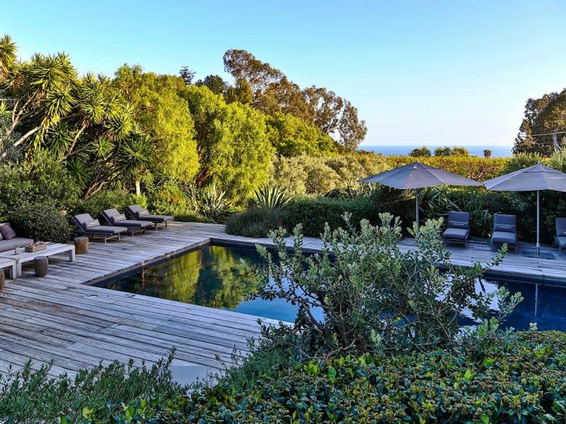 La piscina della villa La vista sull'oceano