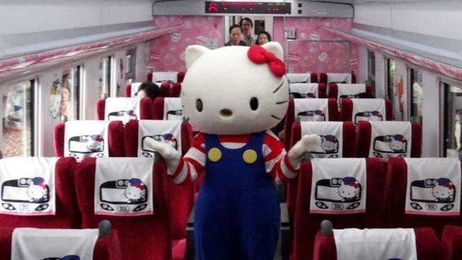 Due nuovi treni di Hello Kitty a Tokyo Hello Kitty treno