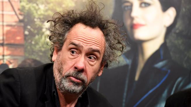 Tim Burton compie 59 anni Tim Burton a un evento per Miss Peregrine