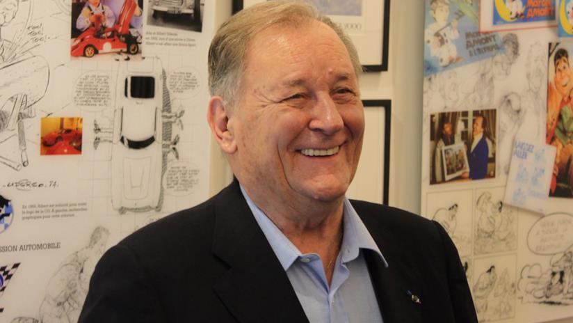Albert Uderzo, il co-creatore di Asterix è morto a 92 anni Albert Uderzo tra le tavole dei suoi lavori