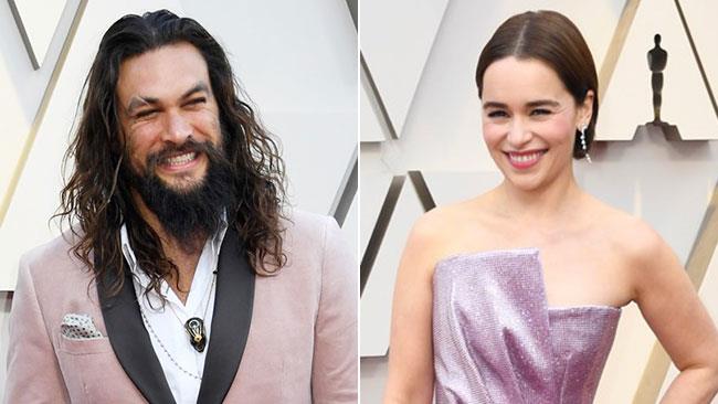 Jason Momoa ed Emilia Clarke: la reunion di Game of Thrones agli Oscar 2019 Jason Momoa ed Emilia Clarke agli Oscar 2019