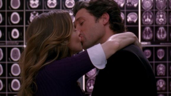 La proposta di matrimonio di Derek Shepherd a Meredith Grey Derek e Meredith in ascensore