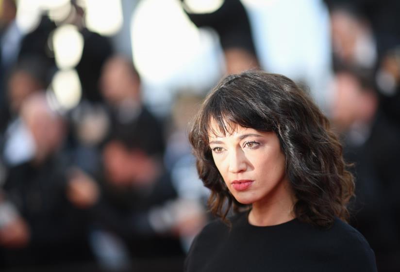 Asia Argento risponde alle accuse e chiarisce i motivi dell'accordo con il suo accusatore Asia Argento