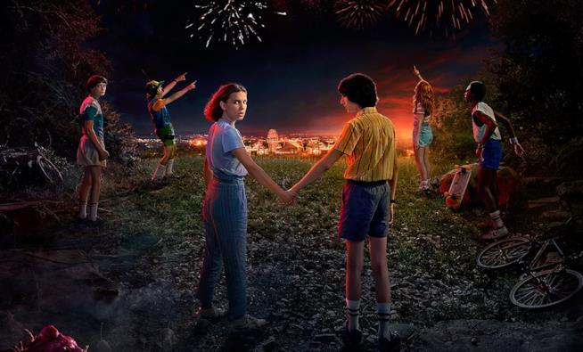 Stranger Things, in uscita nuovi romanzi Young Adult della serie Stranger Things il poster della terza stagione