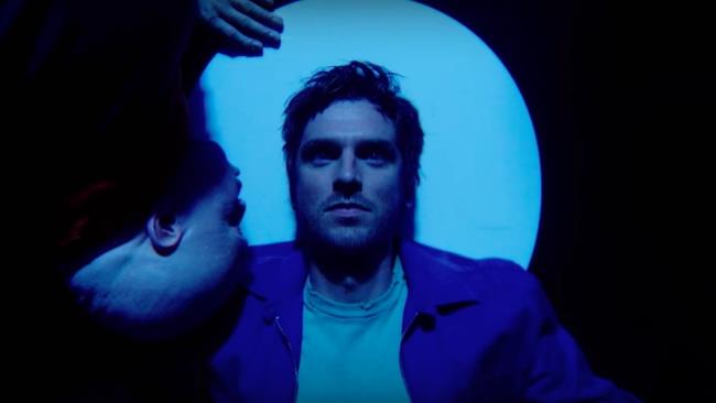 Tre inquietanti teaser per la seconda stagione di Legion Il mutante David Haller in uno degli spot della seconda stagione di Legion