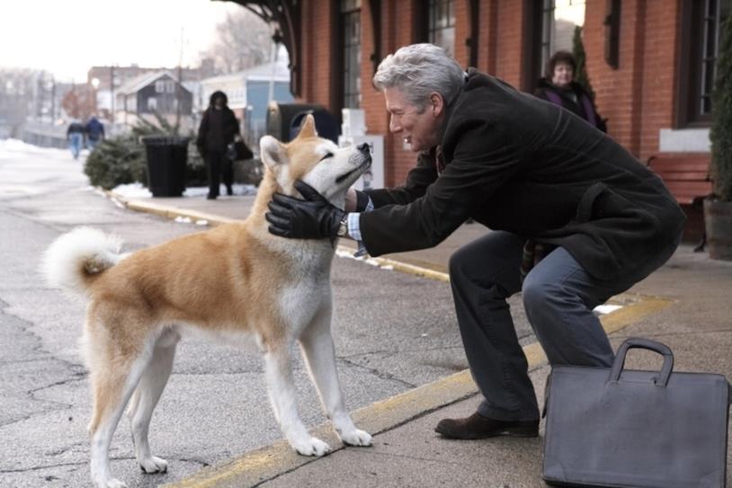 Risultato immagini per cane che accoglie il padrone