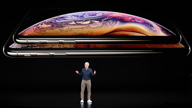 Apple, tutte le novità dal keynote 2018 Gli iPhone XS e iPhone XS Max presentati da Tim Cook