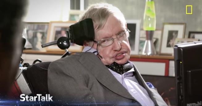 Stephen Hawking rivela cosa c'era prima del Big Bang Stephen Hawking durante l'intervista per il programma radiofonico Star Talk
